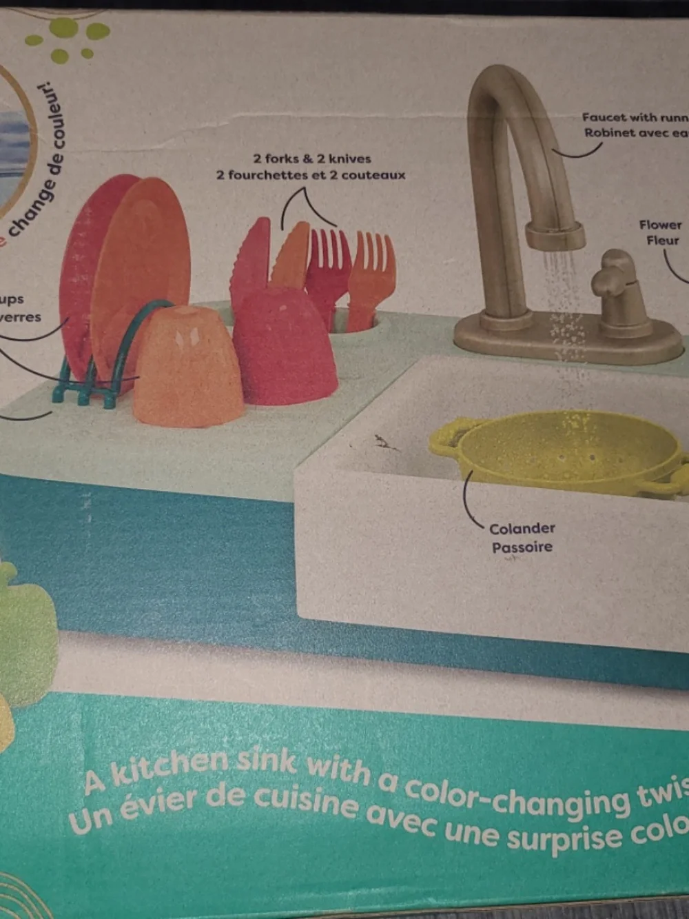 B. toys Play Sink, Splash-n-Scrub Sink with Running Water Faucet | Toy kitchen s